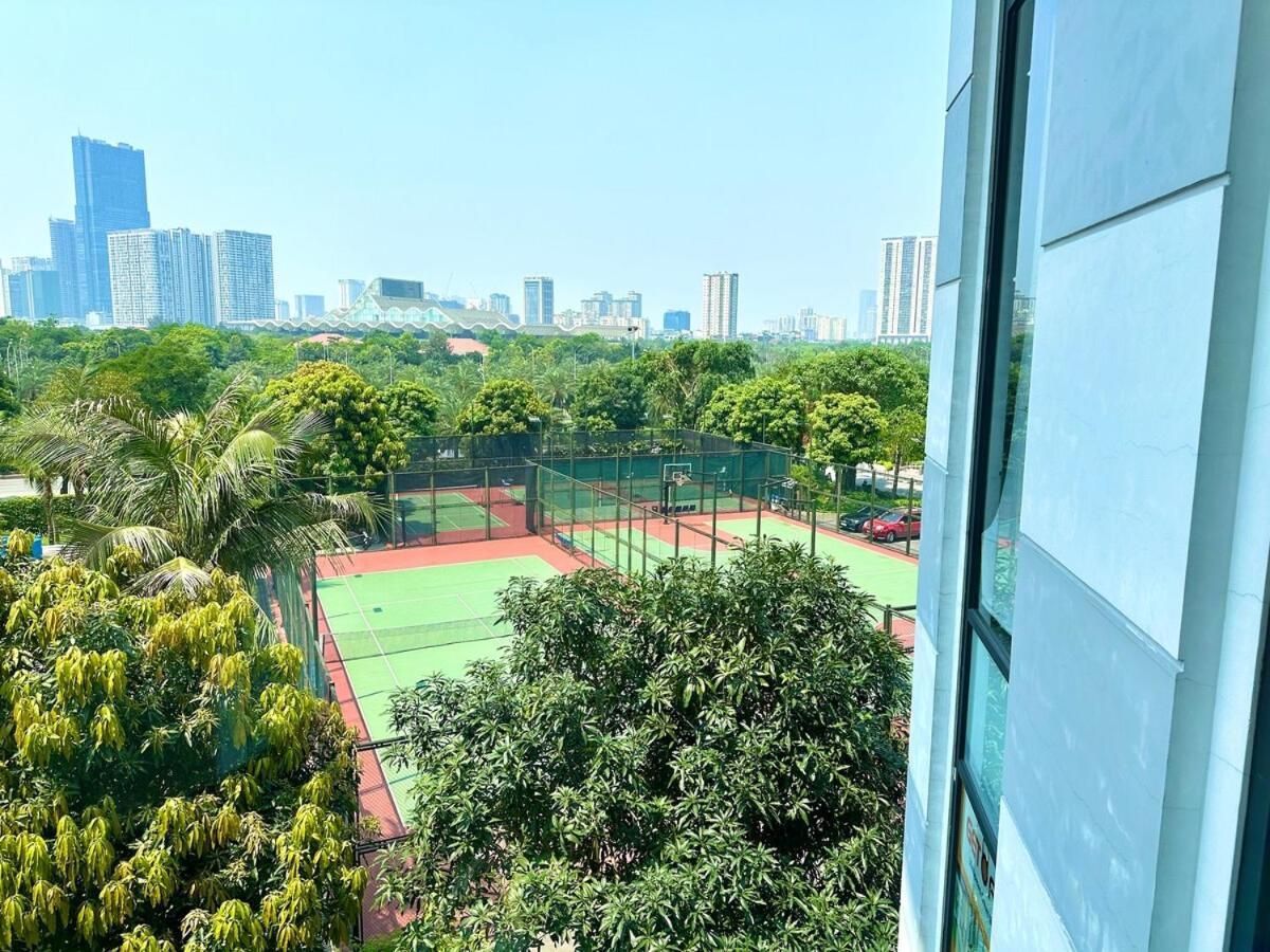 Gym, Swimming Pool, Bbq, Tennis Facilities Available For Delux In Centre Hà Nội
