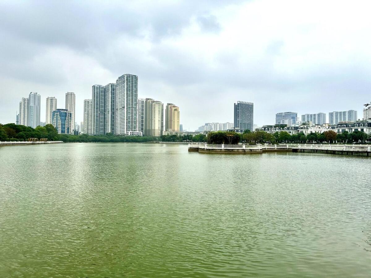 Gym, Swimming Pool, Bbq, Tennis Facilities Available For Delux In Centre Hà Nội