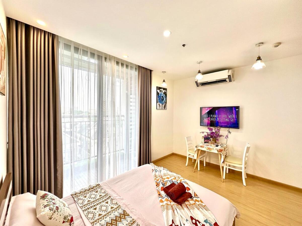Gym, Swimming Pool, Bbq, Tennis Facilities Available For Delux In Centre Căn hộ Hà Nội